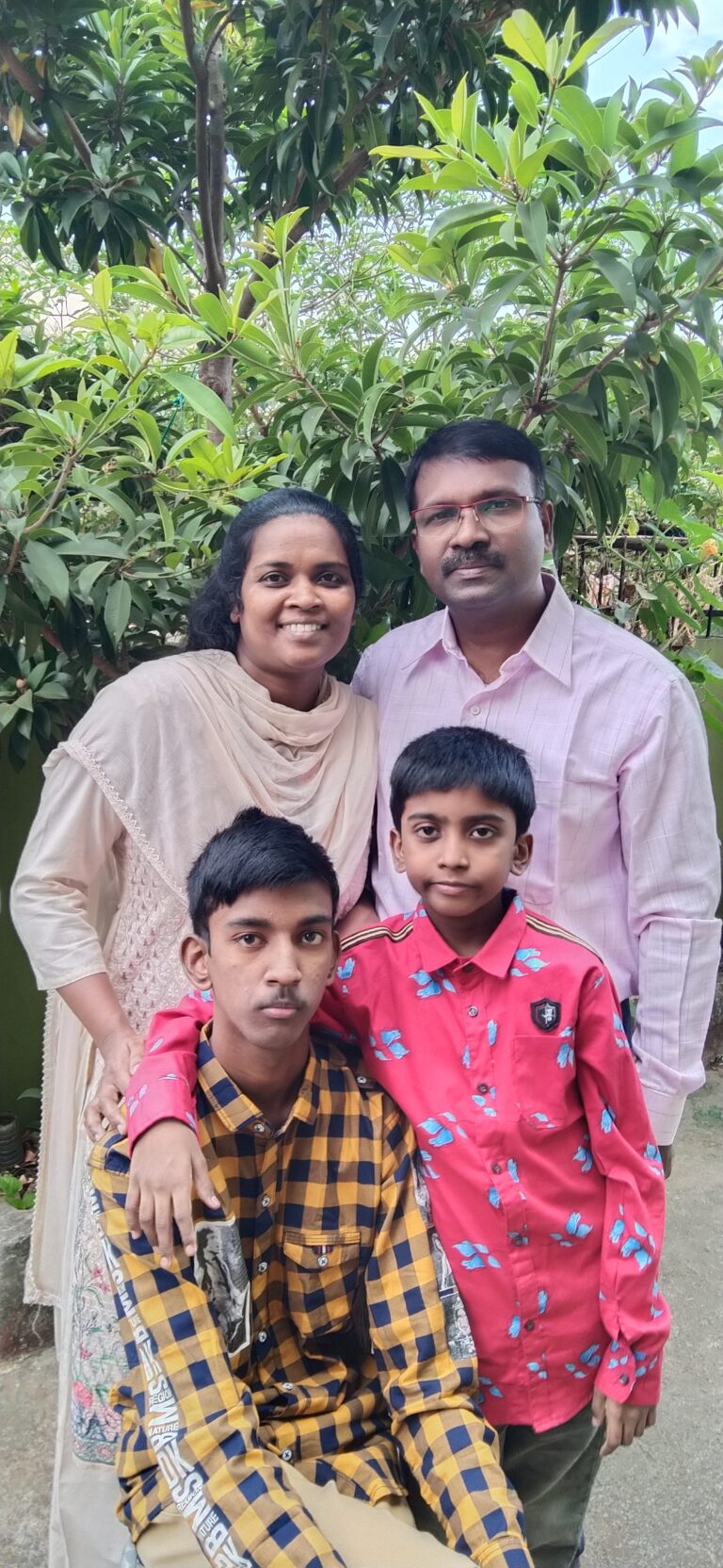 ഗായത്താ കൊയ്‌ത്തോർക്കാർക്ക് ബൈബിൾ ഇനി സ്വന്തം