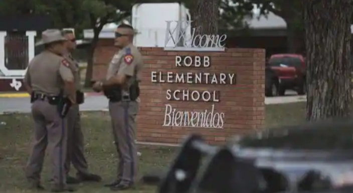 സ്കൂളിൽ വെടിവയ്പ്