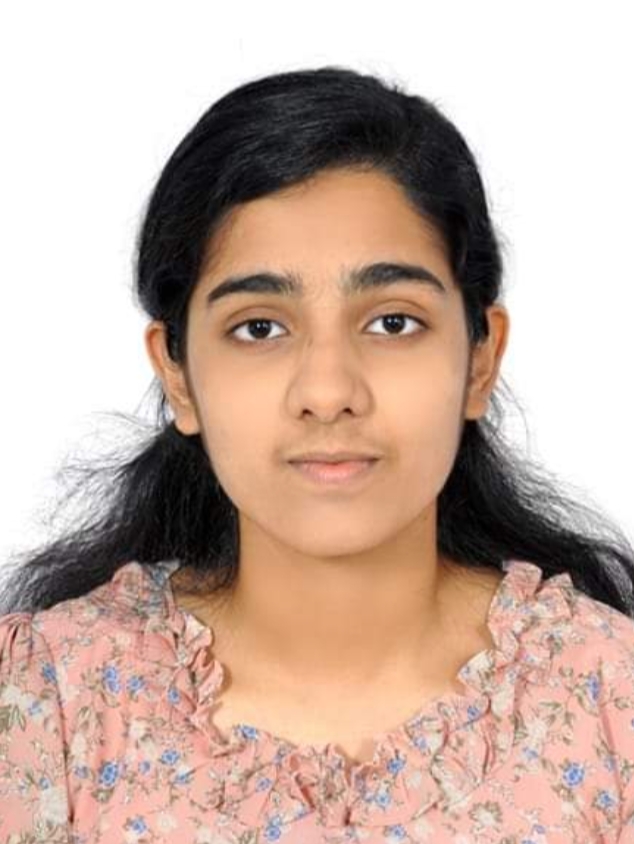 ഒന്നാം റാങ്ക് കരസ്ഥമാക്കി