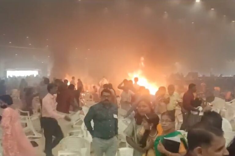 ബോംബ് സ്ഫോടനം