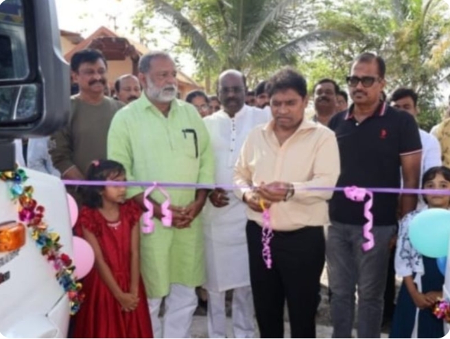 സീൽ ആശ്രമത്തിന് ആംബുലൻസുകളും ആശുപത്രി കിടക്കകളും നൽകി ഐ.ഒ.സി